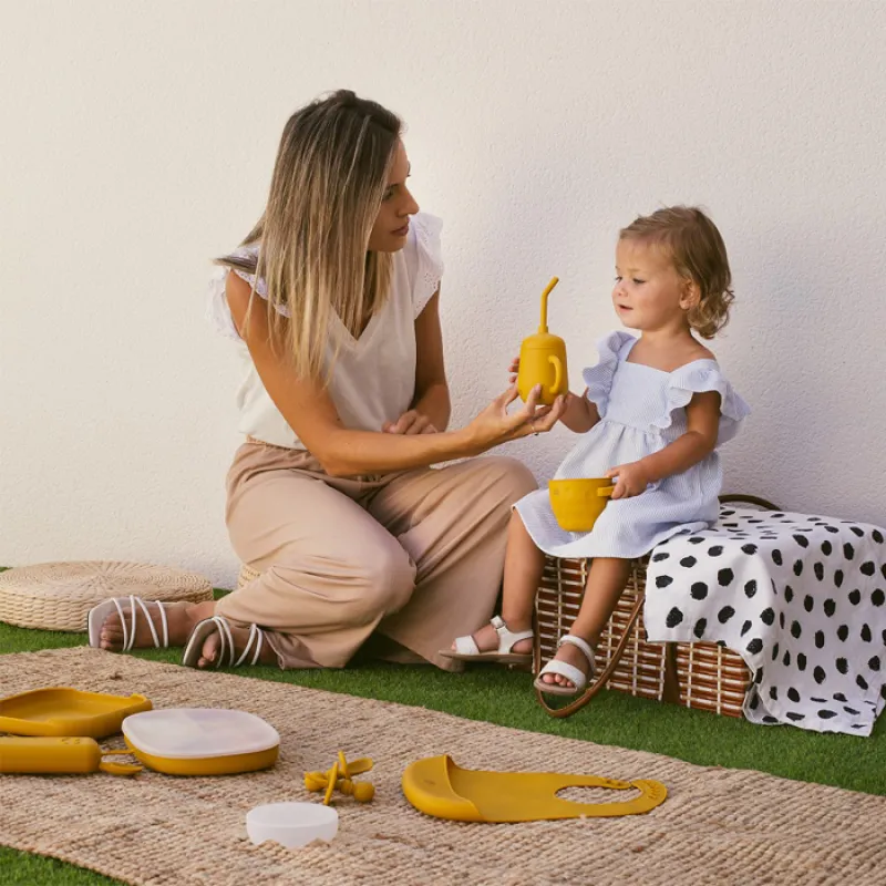 INTERBABY Lahvička s brčkem SILIKONOVÁ