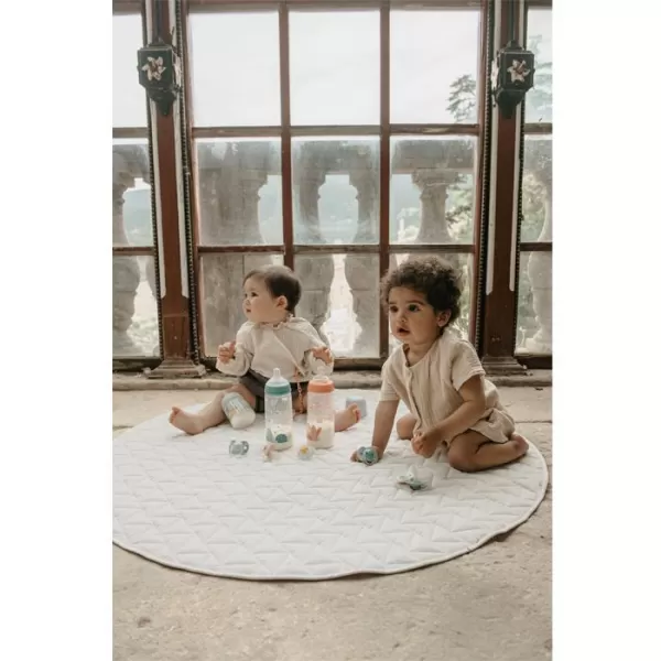 SUAVINEX Dudlík anatomický silikon 6/18 m 2 ks Dreams