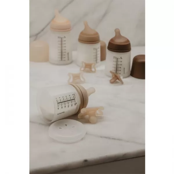 SUAVINEX SADA ANTIKOLIKOVÁ Zerø.Zerø™ MEDIUM LÁHEV 180 ml A + dudlík Zerø.Zerø™ -2/ 2M