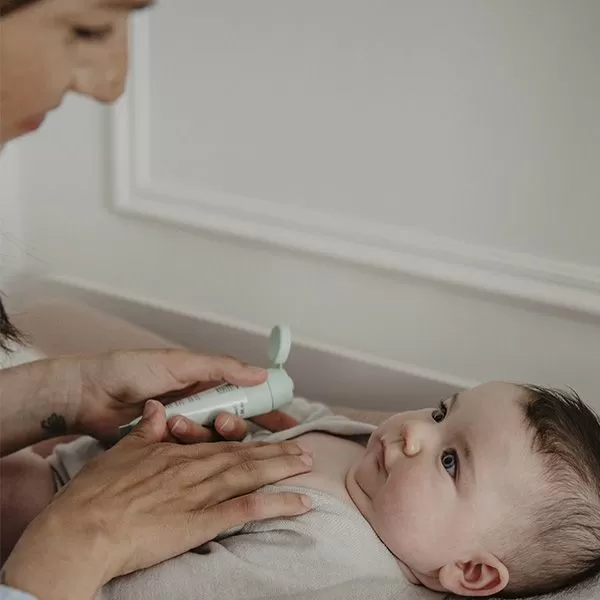 SUAVINEX Anatomická odsávačka do nosíku