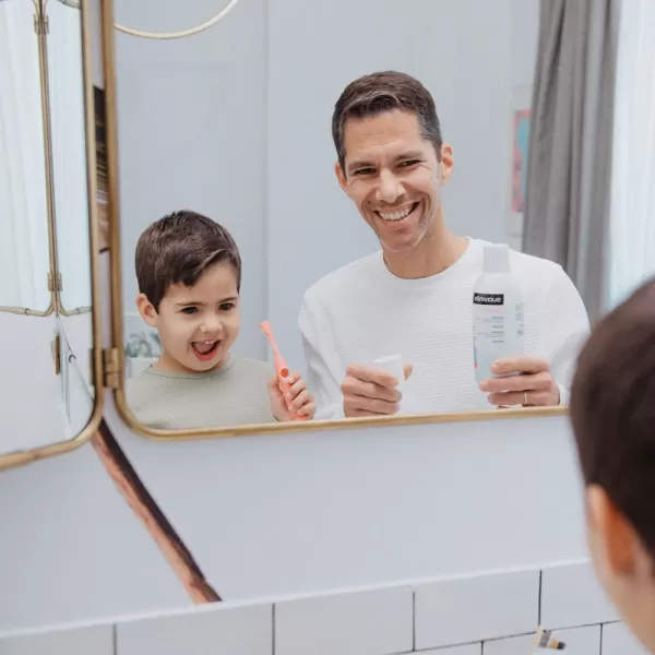 SUAVINEX Dětský kartáček na zoubky KIDS 2-6 let