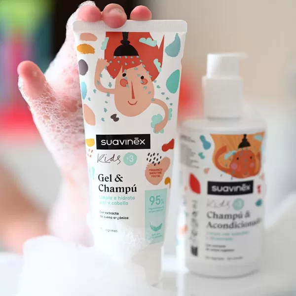 SUAVINEX KIDS Hygienická taštička + Dětský šampon + kondicionér 300ml + Dětský gelový šampon 200ml