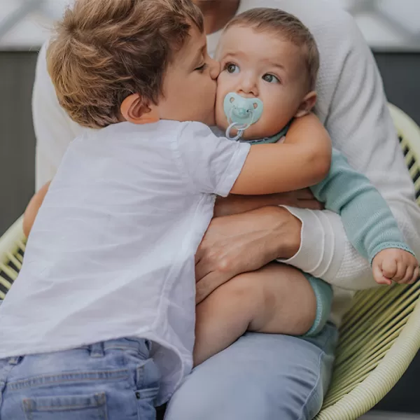 Suavinex DUDLÍK ANATOMICKÝ SILIKON 0/6M 2KS MEMORIES