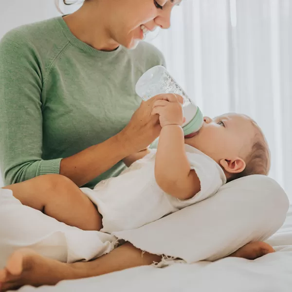 Suavinex SADA 270ml + DUDLÍK FYZIOLOGICKÝ 0/6M + KLIP MEMORIES